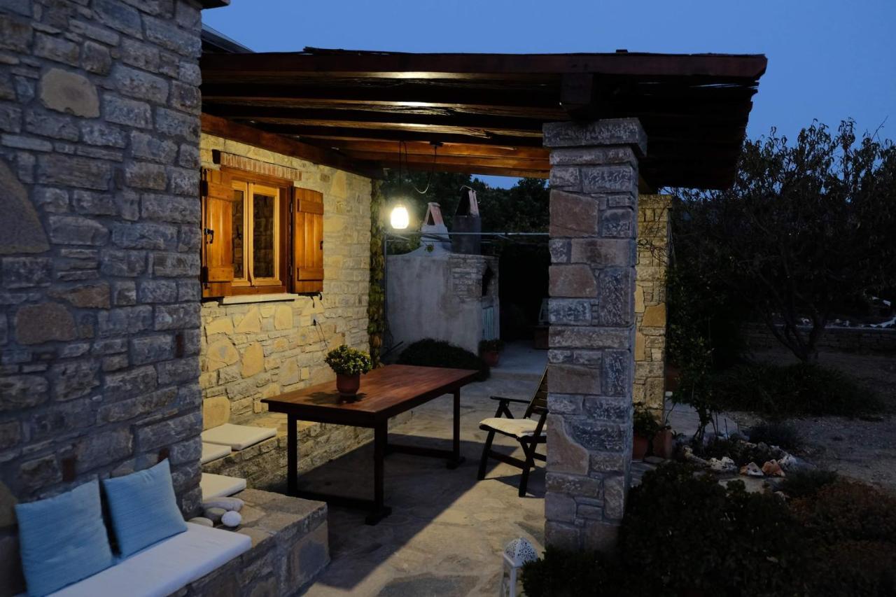 Oceanis Cottage House Ormos Koumeikon Exterior foto